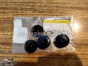 MERCEDES R129 W140 R170 W210 W202 W208 TAPA A0009973220