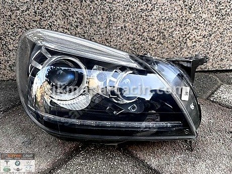 Mercedes-Benz SLK Sağ Ön Far çıkma parça