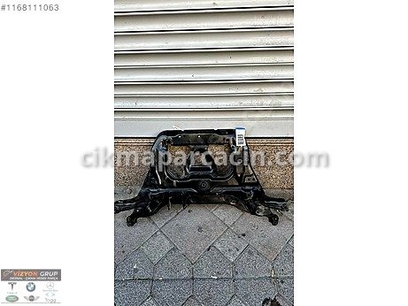 Mercedes-Benz CLA Travers çıkma parça