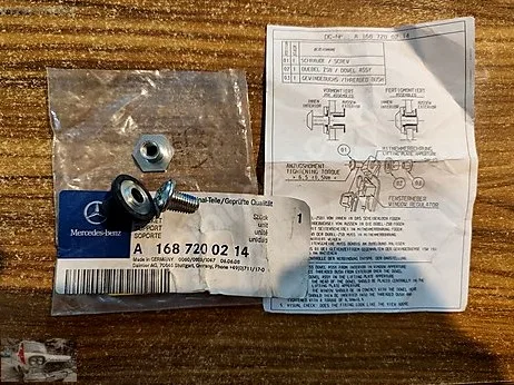 Mercedes-Benz CLA Cam Krikosu çıkma parça - DEVRİM OTOMOTİV YEDEK PARÇA & AKSESUAR Sakarya