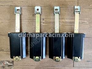 MERCEDES W202 W210 R170 W208 KAPI GERGİSİ TAKIMI ORJ A2107200116