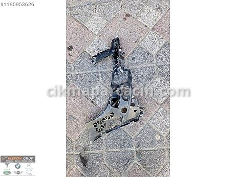 Mercedes-Benz CLA Tampon Braketi çıkma parça
