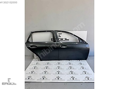 Mercedes-Benz CLA Kapı (Ön Sağ) çıkma parça