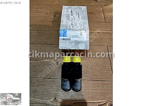 Mercedes-Benz GLE Kalorifer Musluğu çıkma parça