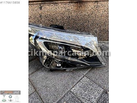 Mercedes-Benz Vito Sağ Ön Far çıkma parça