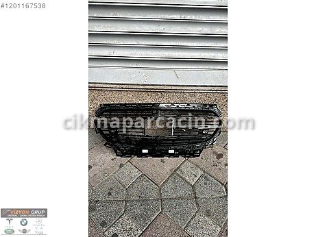 Mercedes-Benz E Serisi Panjur çıkma parça