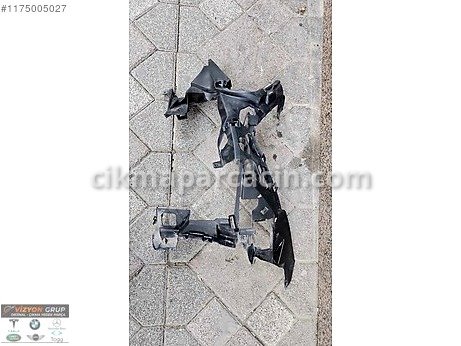 Mercedes-Benz CLS Tampon Braketi çıkma parça