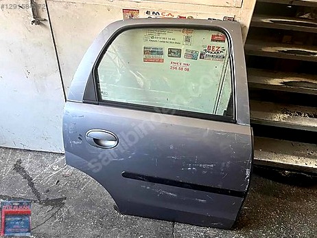 Opel Corsa Kapı (Arka Sağ) çıkma parça