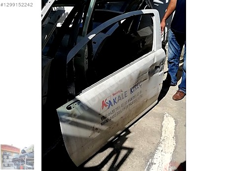 Opel Corsa Kapı (Ön Sol) çıkma parça