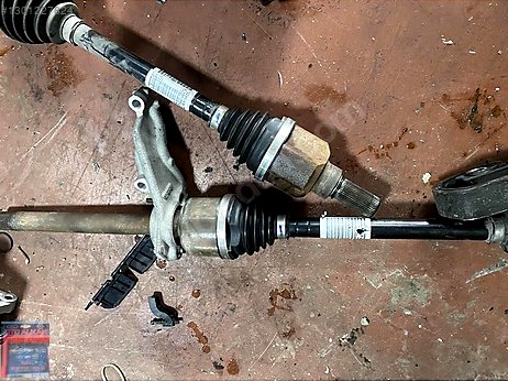 Opel Corsa Aks çıkma parça