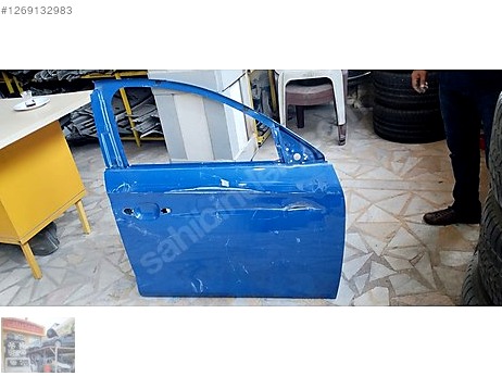 Opel Corsa Kapı (Ön Sağ) çıkma parça