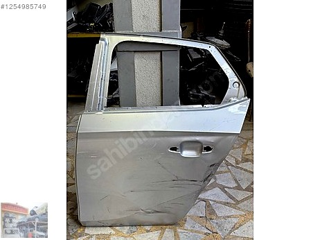 Opel Corsa Kapı (Arka Sol) çıkma parça