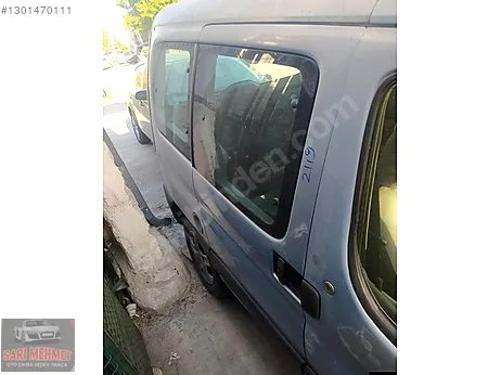 Peugeot Partner Kapı Kolçağı çıkma parça - SARI MEHMET OTO YEDEK PARÇA Konya