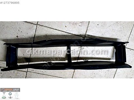 Land Rover Range Rover Radyatör çıkma parça