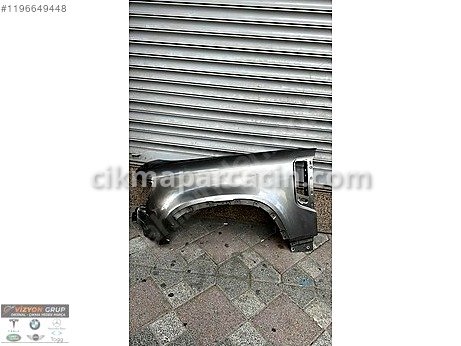 Land Rover Defender Çamurluk (Ön) çıkma parça