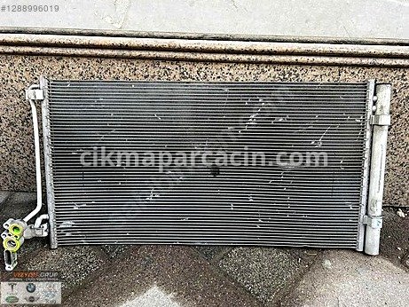 Land Rover Range Rover Radyatör çıkma parça