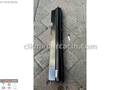 Land Rover Range Rover Kapı (Arka Sağ) çıkma parça
