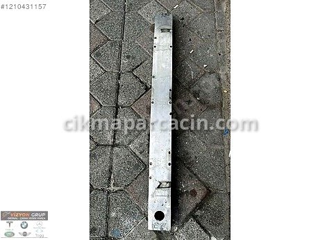 Land Rover Range Rover Tampon Demiri çıkma parça