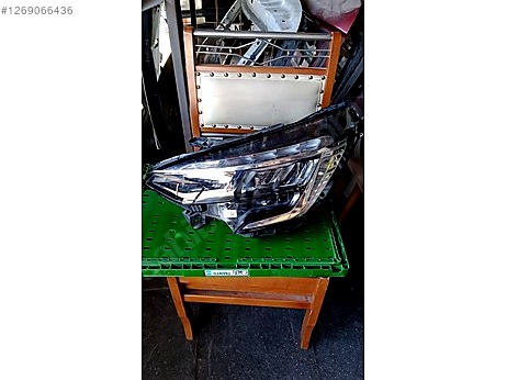 Renault Clio Sol Ön Far çıkma parça