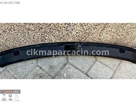 Tesla Model Y Bagaj Kilit Plastiği çıkma parça