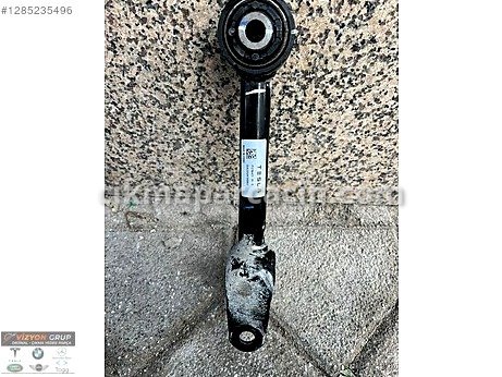 Tesla Model Y Denge Kolu çıkma parça