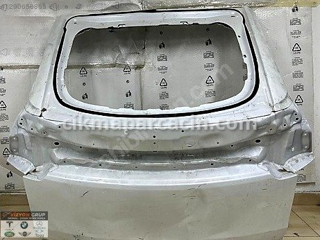 Tesla Model Y Bagaj çıkma parça