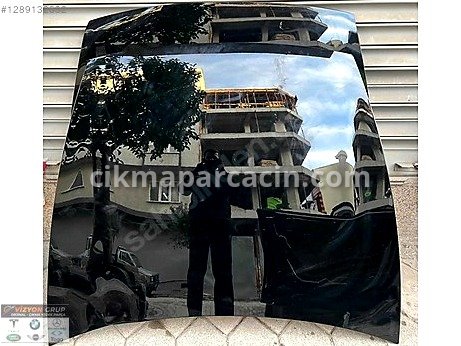 Tesla Model Y Kaput çıkma parça