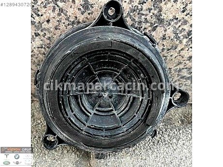 Tesla Model Y Korna çıkma parça