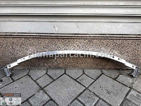 Tesla Model Y Tampon Demiri çıkma parça
