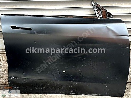 Tesla Model Y Kapı (Ön Sağ) çıkma parça