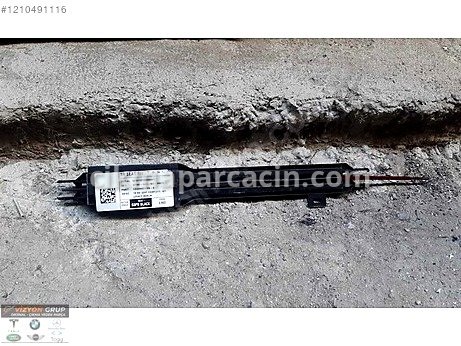 Tesla Model Y Ön Koltuk çıkma parça