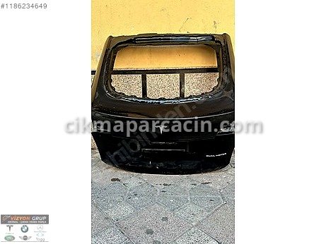 Tesla Model Y Bagaj Kapağı çıkma parça