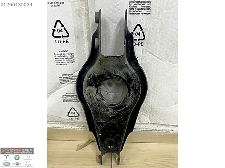TESLA MODEL Y ARKA TABLA SOL ÇIKMA ORJİNAL 1288451-00-A