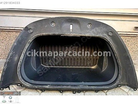 Tesla Model Y Bagaj Havuzu çıkma parça