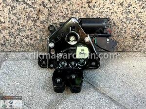 TESLA MODEL Y BAGAJ KİLİDİ ORJİNAL 1500604-CN-B