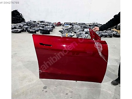 Tesla Model Y Kapı (Ön Sağ) çıkma parça