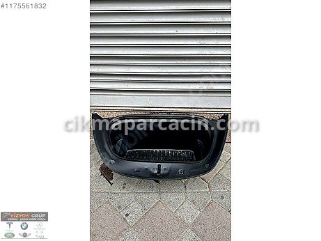 Tesla Model Y Bagaj Havuzu çıkma parça