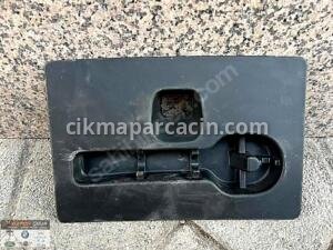 TESLA MODEL Y ÖN HAVUZ KAPAĞI 1047093-00-H ORJ