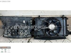 TESLA MODEL Y RADYATÖR FAN FAN DAVLUMBAZI ORJ 1493995-00-C