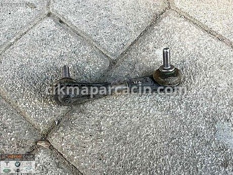 Tesla Model Y Denge Kolu çıkma parça