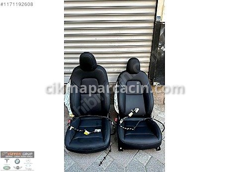 Tesla Model Y Ön Koltuk çıkma parça