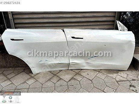 Tesla Model Y Kapı (Ön Sağ) çıkma parça