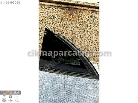 Tesla Model Y Kelebek Camı çıkma parça