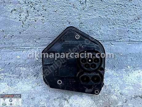 Tesla Model Y Şarj Dinamosu çıkma parça