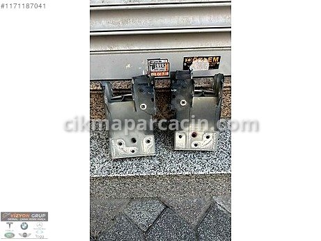 Tesla Model Y Tampon Demiri çıkma parça