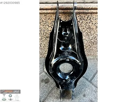 TESLA MODEL Y SOL ARKA TABLA 1288451-00-A ORJ ÇIKMA