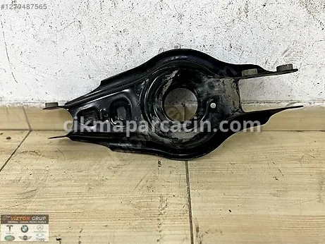 Tesla Model Y Salıncak çıkma parça