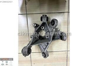 TESLA MODEL Y SOL ARKA TAŞIYICI ORJİNAL 1288411-00-A