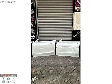 Tesla Model Y Kapı (Ön Sol) çıkma parça - VİZYON GRUP ORJİNAL ÇIKMA YEDEK PARÇA İstanbul