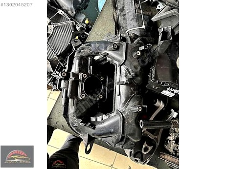 Toyota Avensis Emme Manifoldu çıkma parça